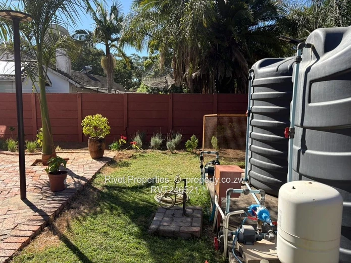 Emerald Hill Flats To Let Fully Furnished.