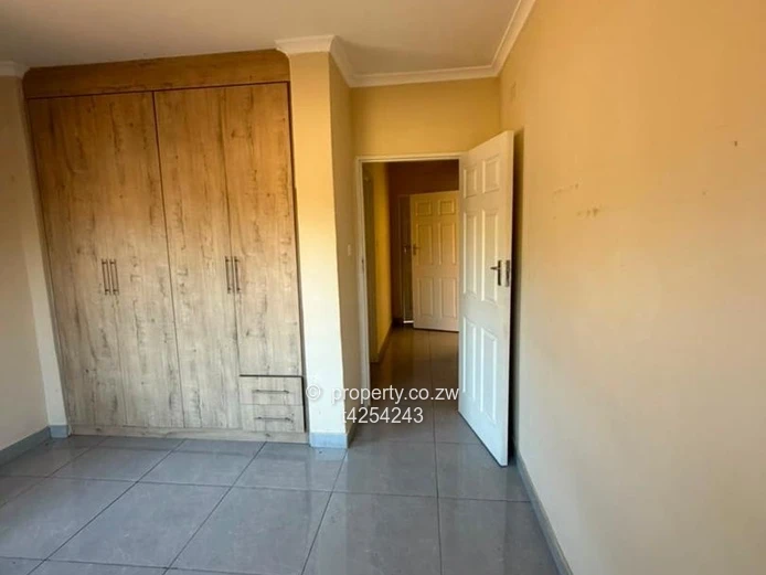 Bluffhill apartment to rent