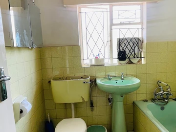 2 Bedroom Garden Flat