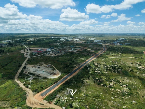 Commercial & Industrial Land