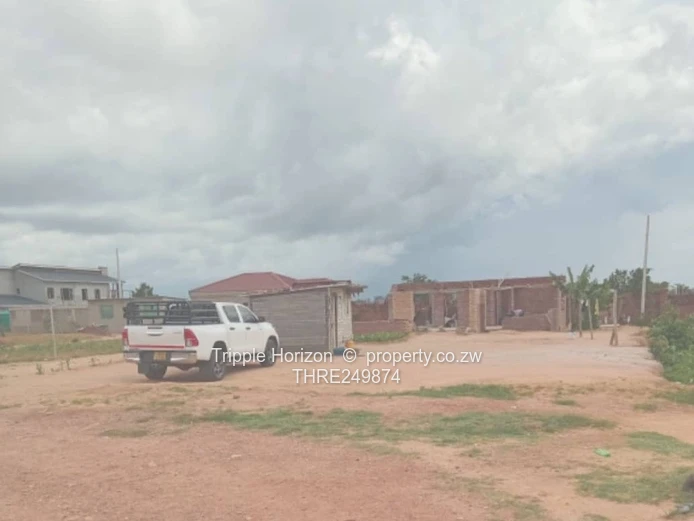 Spacious 2-Bed on 800m² Plot in Ruwa — Good ZESA