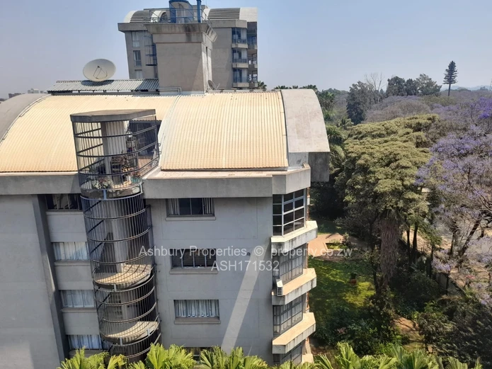 #Rich Pickings at "The Northfields Penthouses" (Sole Mandate)