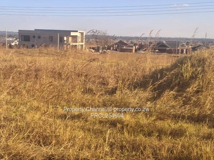 800 m² Gated Stand at Nyeredzi Ridge, Harare North