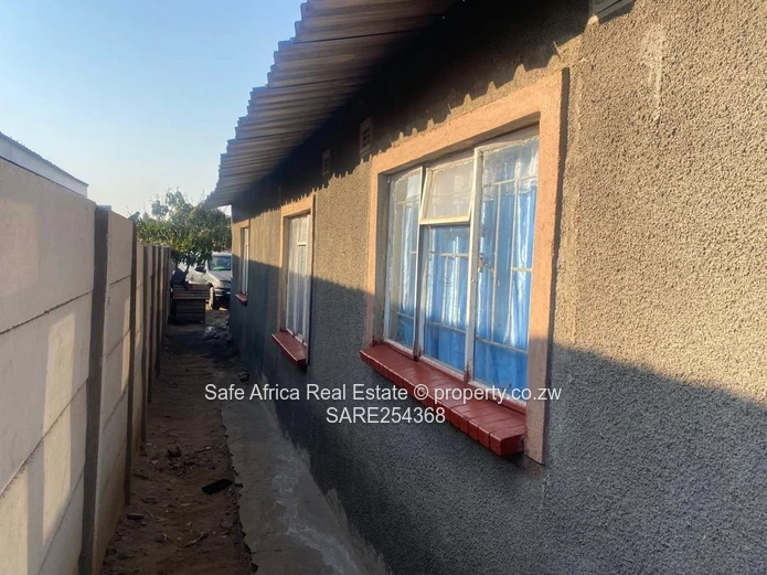 LUSAKA- HIGHFIELDS-Extension Nice House for Sale Priced at $27k