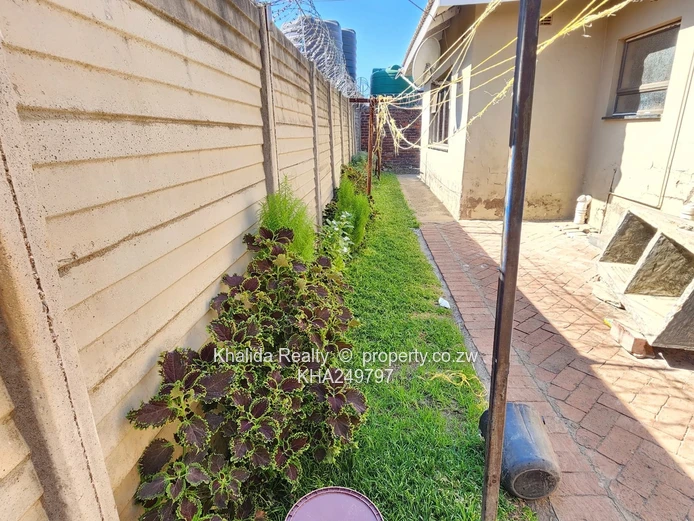 Madokero house for rent