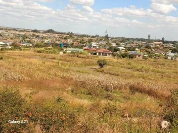 Commercial & Industrial Land