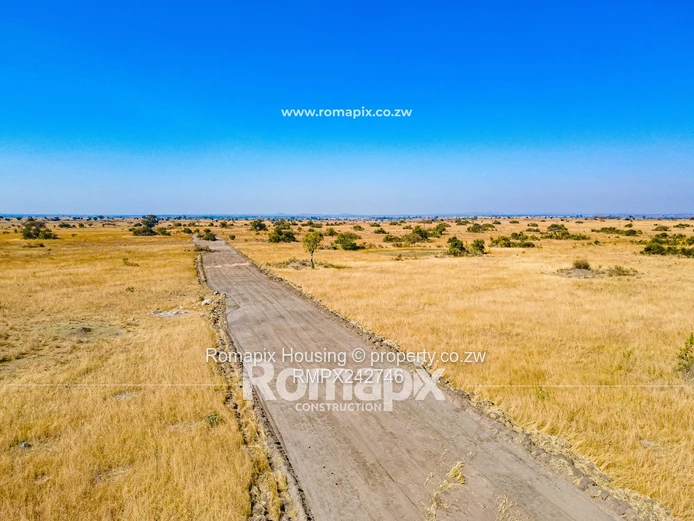 300m² Norton Stand — Main Road Frontage & Tarred Roads