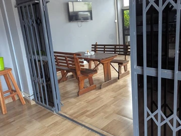 Shop & Retail Property