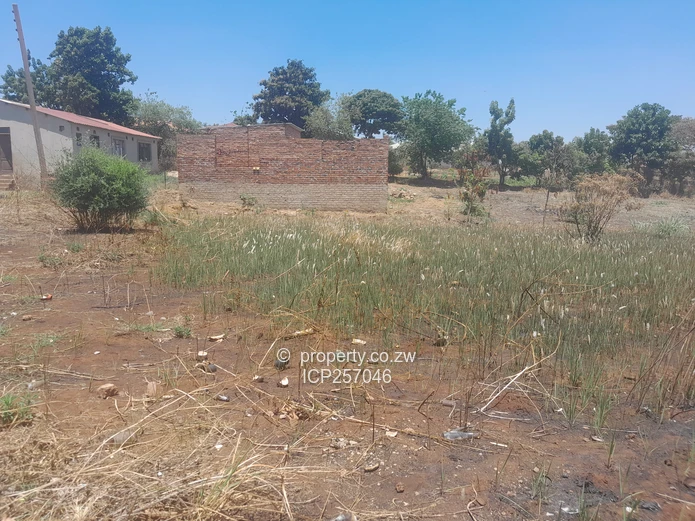 800m² For Sale in Hatcliff North (Sole Mandate)