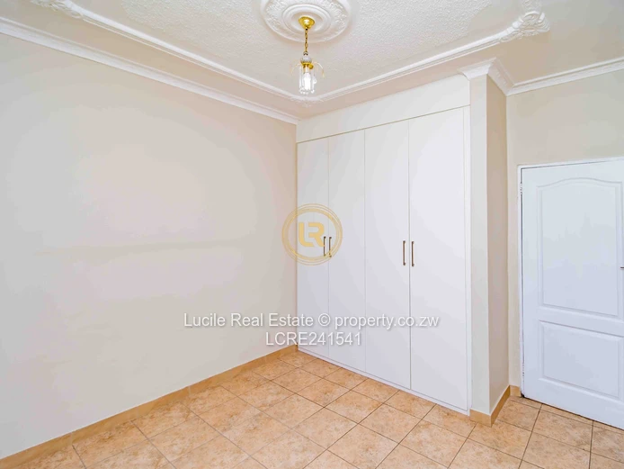 Serene Golf Course Home in Ruwa