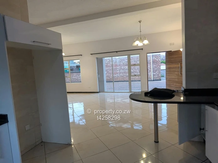 Mount pleasant 3 bedroom duplex apartment to rent  (Sole Mandate)