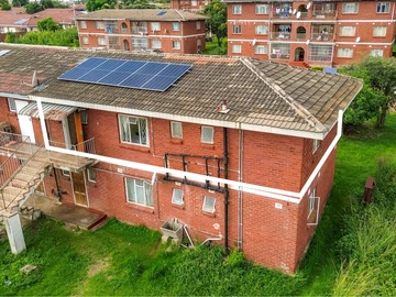 3 Bedroom Flat & Apartment