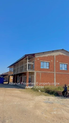 Prime Roadside Commercial Opportunity with Flexible Usage