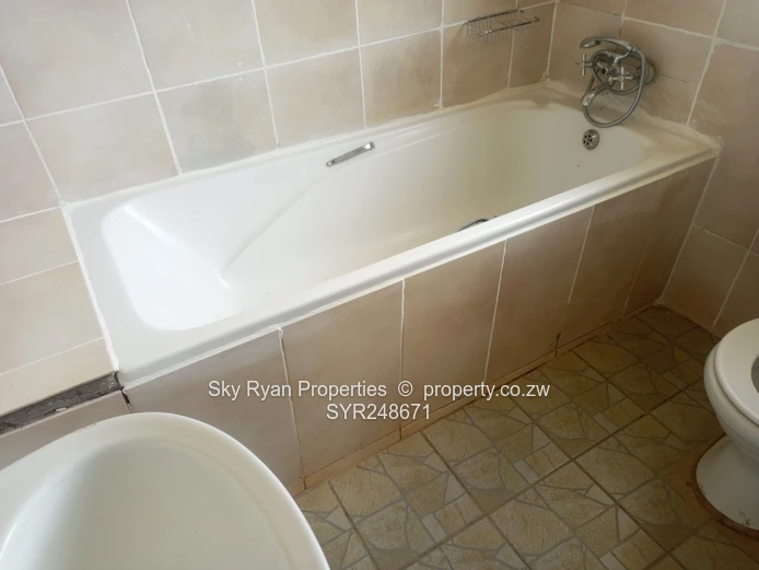 Greendale House To Let