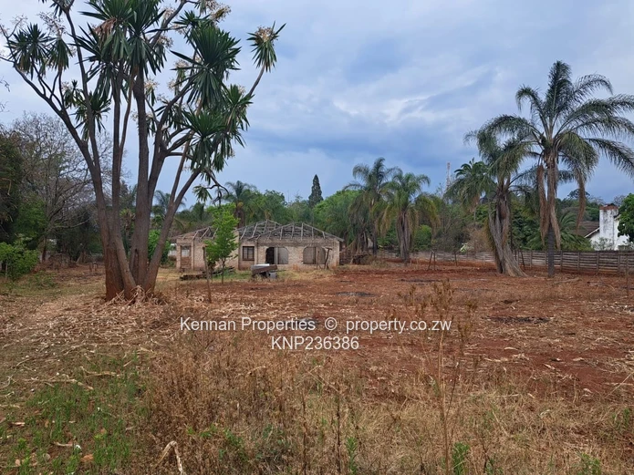 1 Acre Prime Land In Rolf Valley.