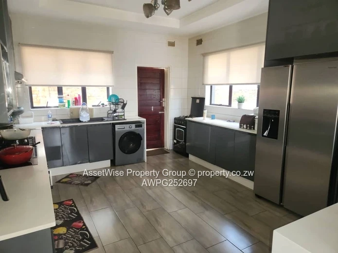 Highlands Park Double Storey Cluster $350,000