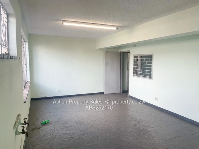Industrial Property For Sale In Southerton 