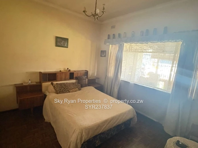 Eastlea, Glenara South Ave Commercial Property For Sale