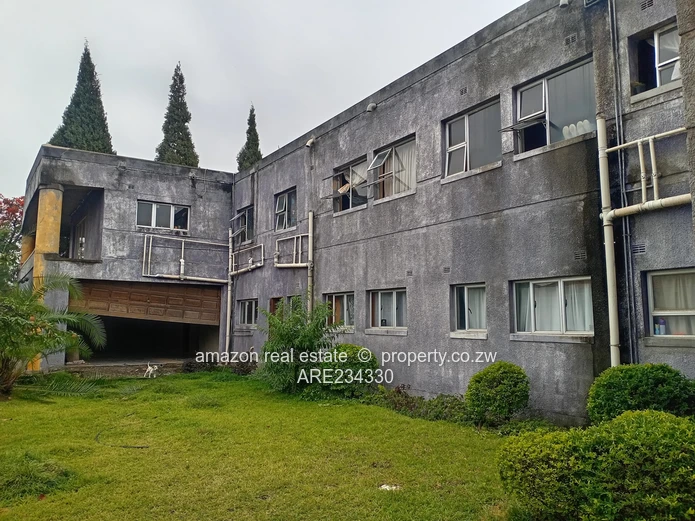 7 beds double storey for sale, (sheriff of high court)