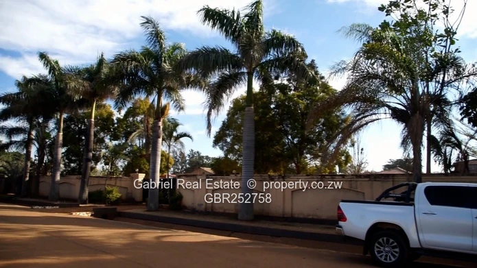 Subdivided residential stand in a built up area with tarred roads, sewer and electricity. (Sole Mandate)