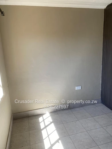 **Spacious 7-Bedroom House and 3 bedroomed cottage for Rent in Goodhope, Harare West** (Sole Mandate)