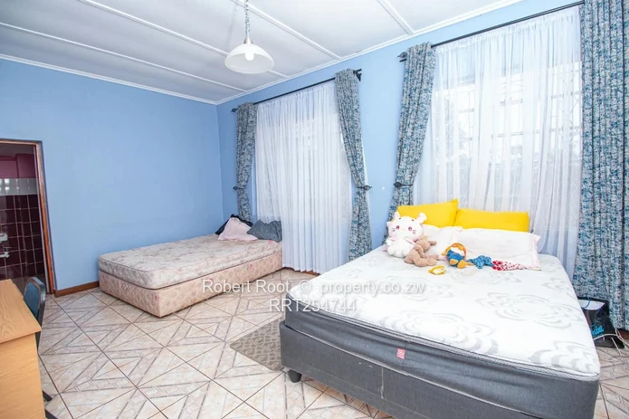3 bed family home on a 3 hectare plot