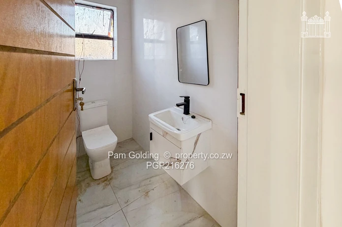 Near Completion Contemporary Duplex Unit in Good Location (Sole Mandate)