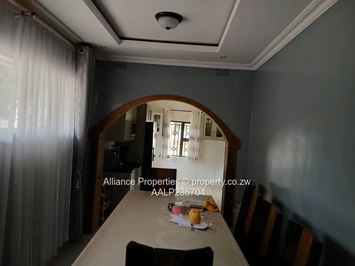 Development Potential: Executive 5-Bed Double Storey on 4200sqm in  Old Marlborough (Deed)