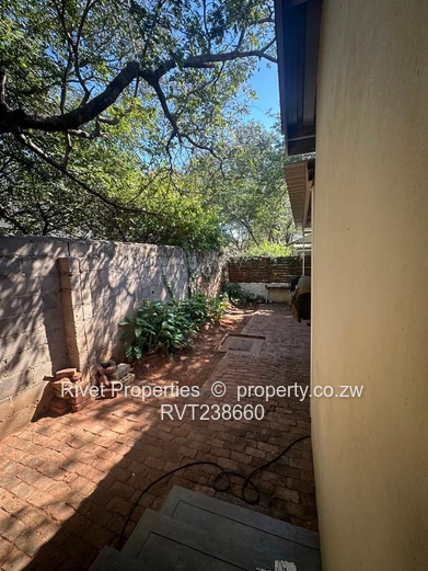 House For Sale - Mahogany Road Victoria Falls (Sole Mandate)