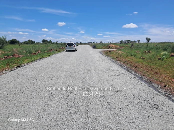 Nyabira Luna Park Stands for sale, full Christmas Package! US$30/sqm