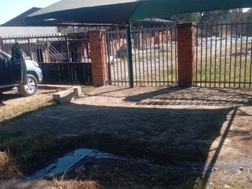 Commercial & Industrial Land