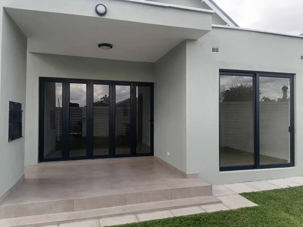 3 Bedroom Garden Flat