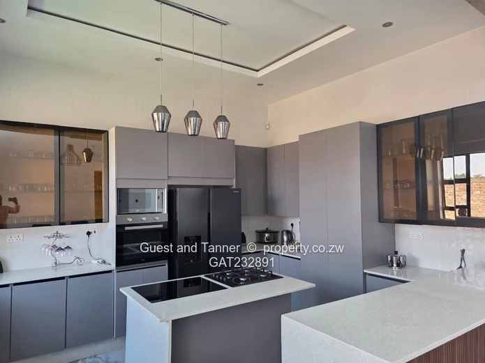 Modern Cluster Homes for Sale in Mandara near Harare – 3 En-Suite Bedrooms and Secure Complexes