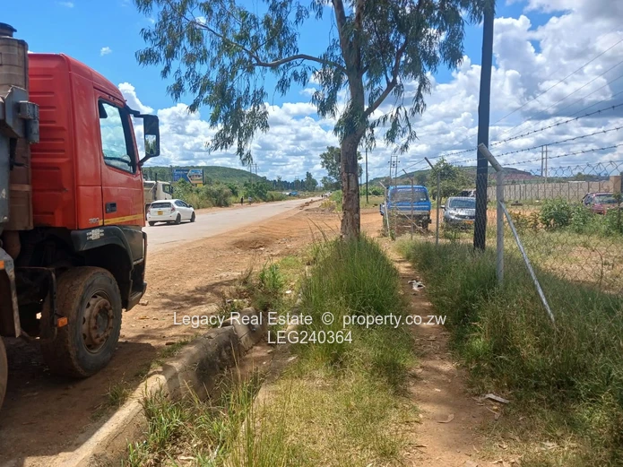 Prime Main Road Commercial Space In Tynwald