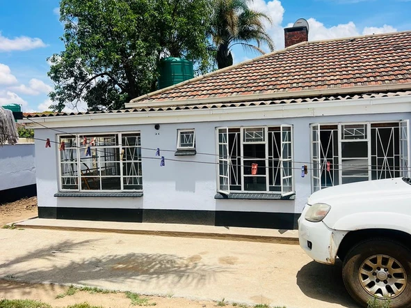 3 Bedroom Garden Flat