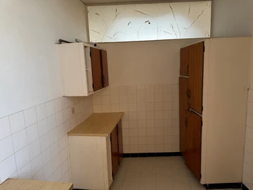 2 Bedroom Flat & Apartment