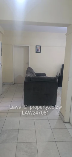 Neat 2 Bedroomed Flat in the Avenues