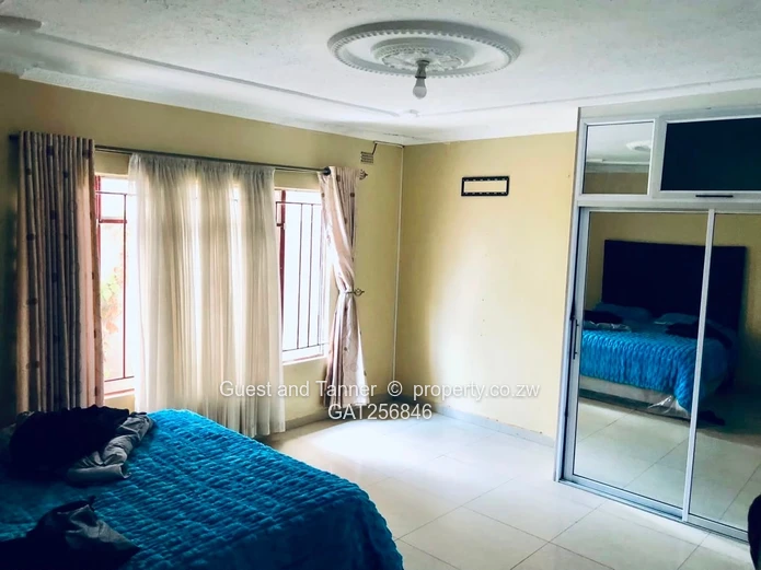 5-Bedroom House For Sale In Budiriro