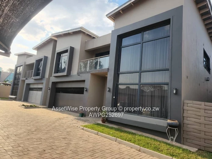 Highlands Park Double Storey Cluster $350,000
