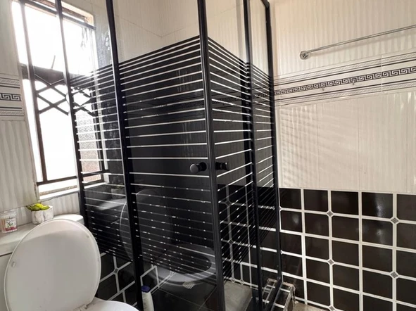 3 Bedroom Garden Flat