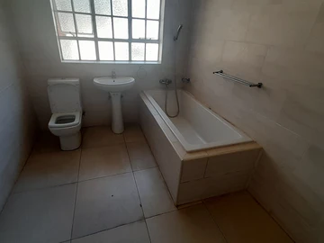 3 Bedroom Garden Flat