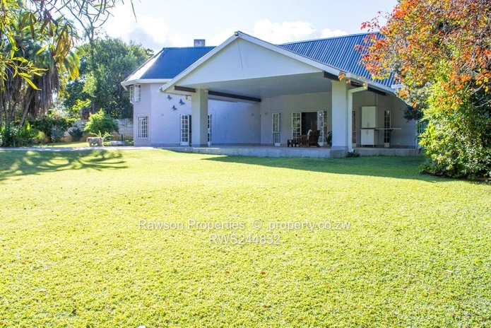 Prestigious Neighbourhood 