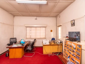 Shop & Retail Property