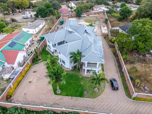 8 Bedroom House