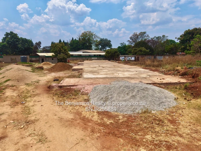 Off-Plan Development in Westgate: Only 2 Units Left (Sole Mandate)