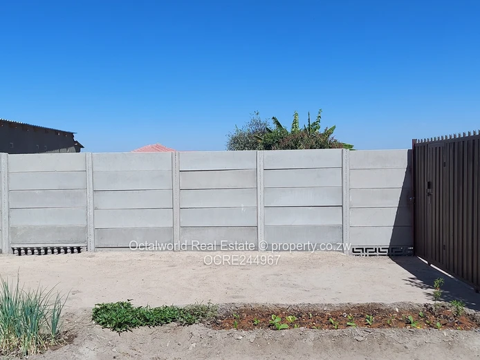 Cottage To  Let:Ruwa -Solomio Medium Density 