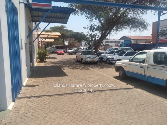 Neat commercial / industrial property to rent