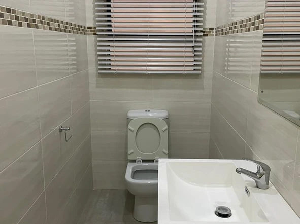 3 Bedroom Flat & Apartment