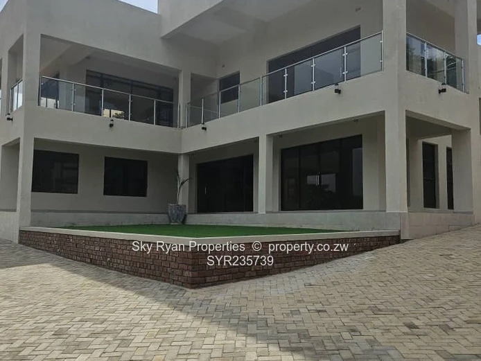 Glen Lorne Double Storey For Sale