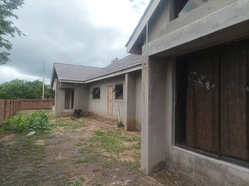 Exclusive 5-Bedroom House for Sale in Crowhill Views, 